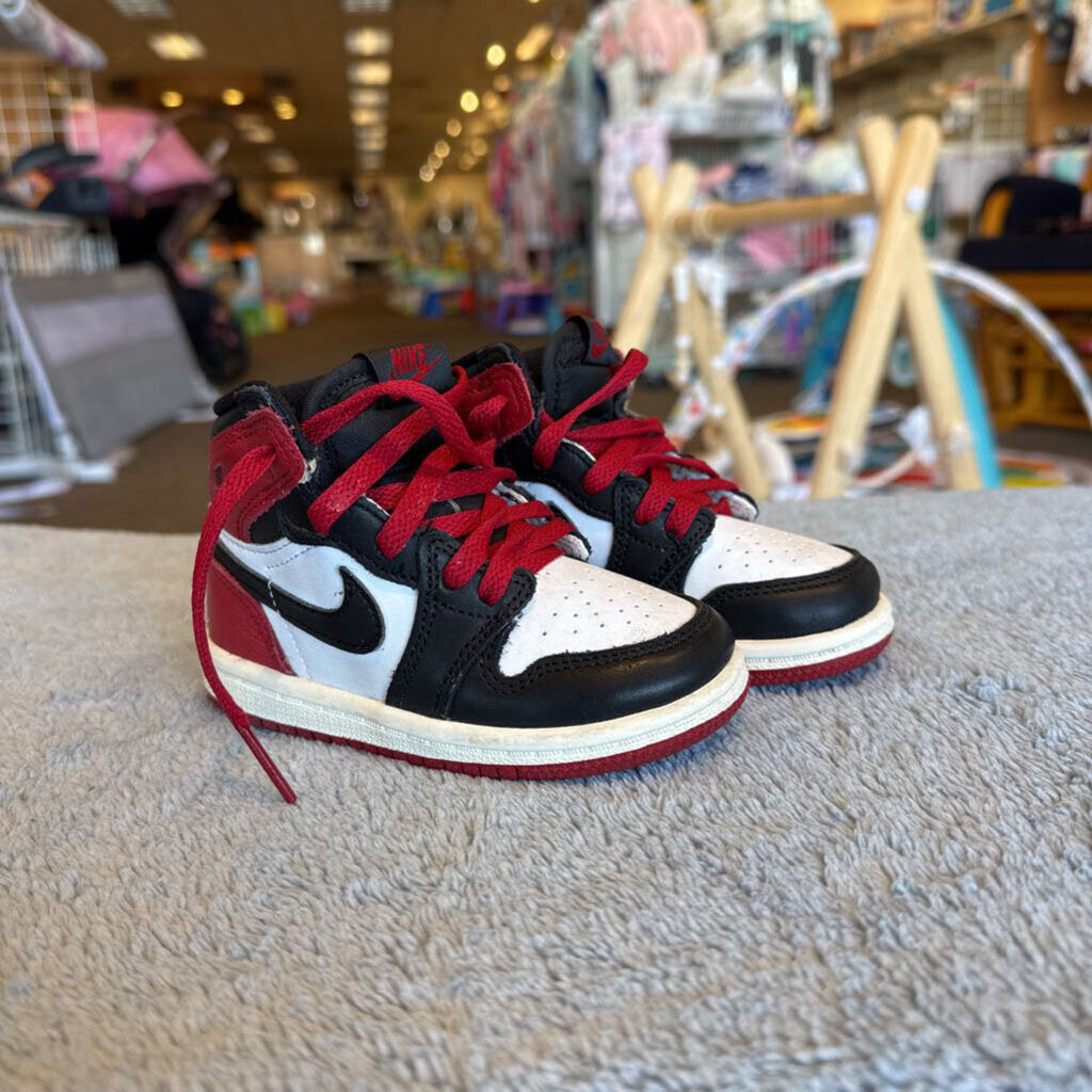 *NO BOX Retro 1 High OG 'Black Toe Reimagined'