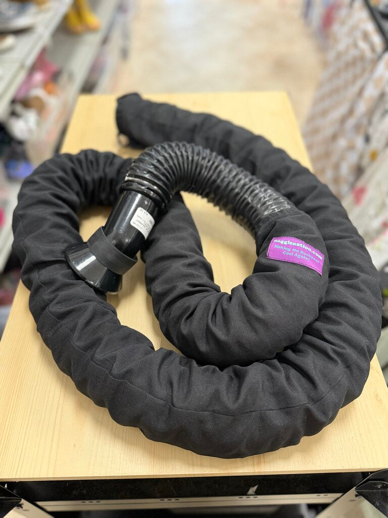 *Rear Facing Cool/Warm Air Hose