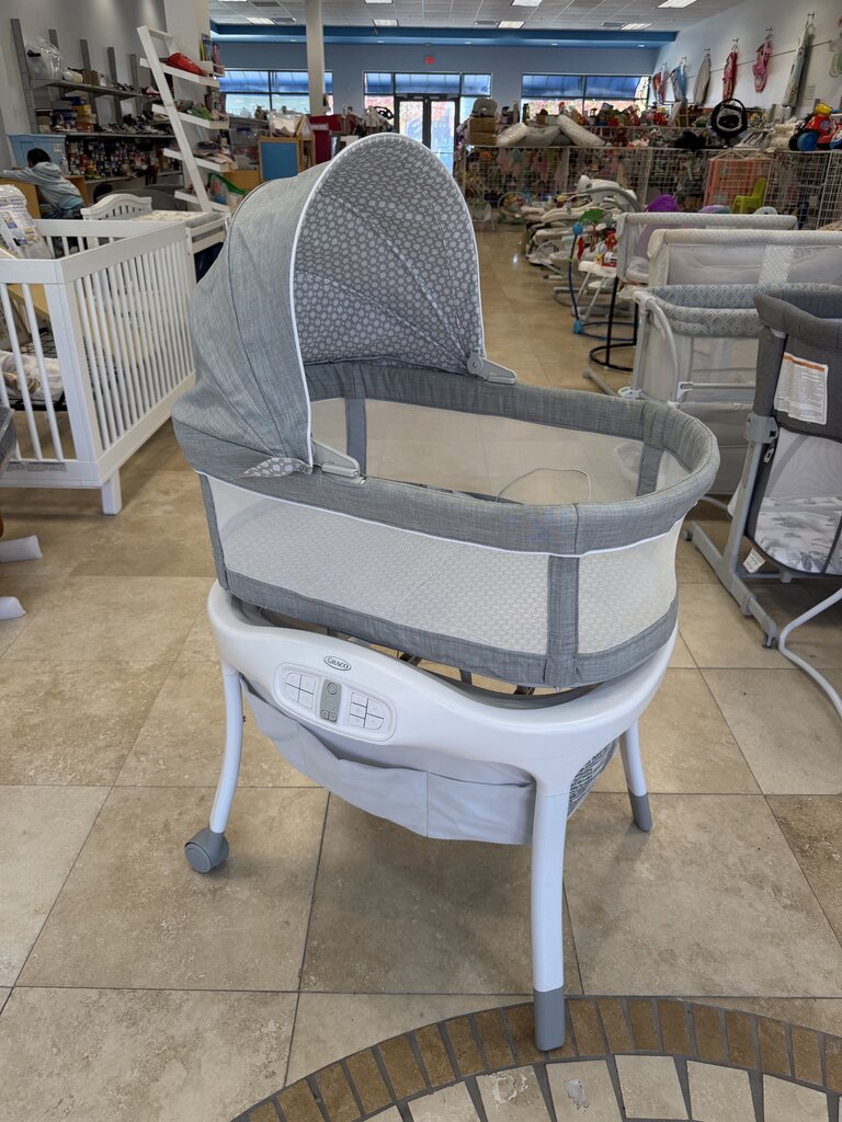 Sense2Snooze Bassinet with Cry Detection Technology