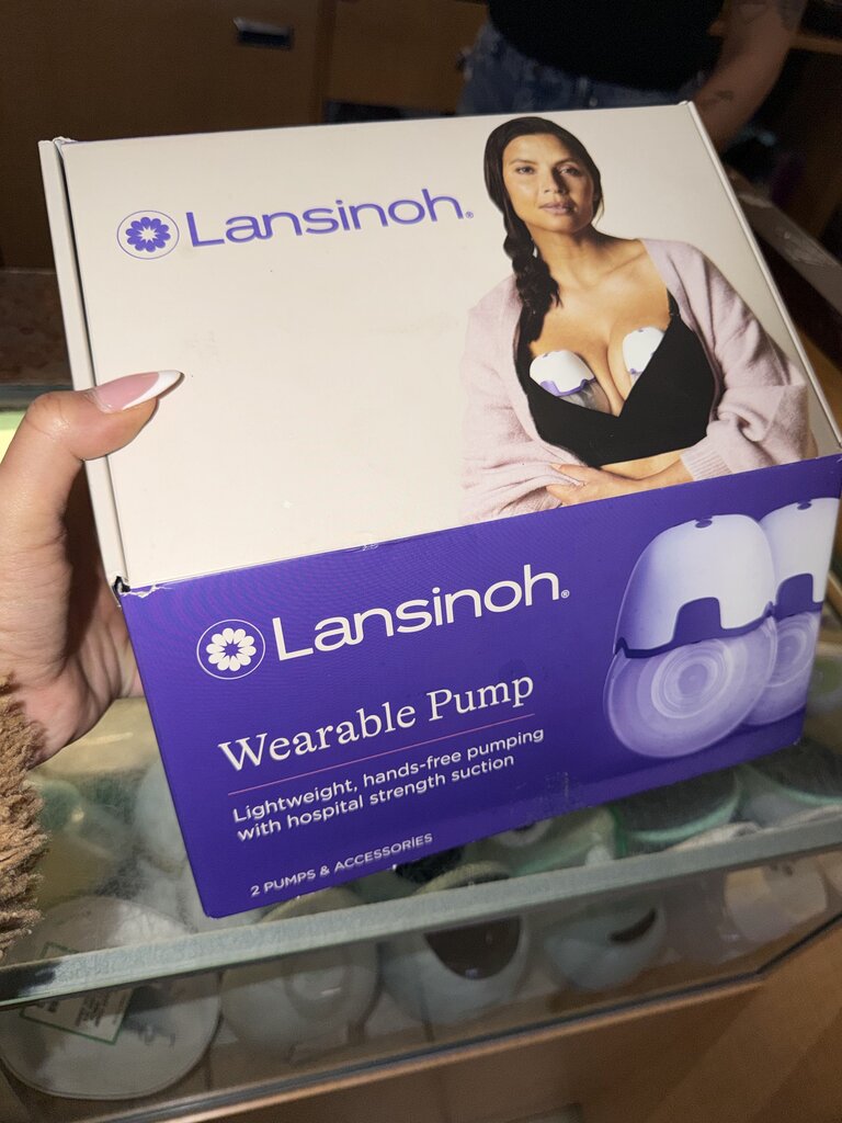 *Wearable Breast Pump