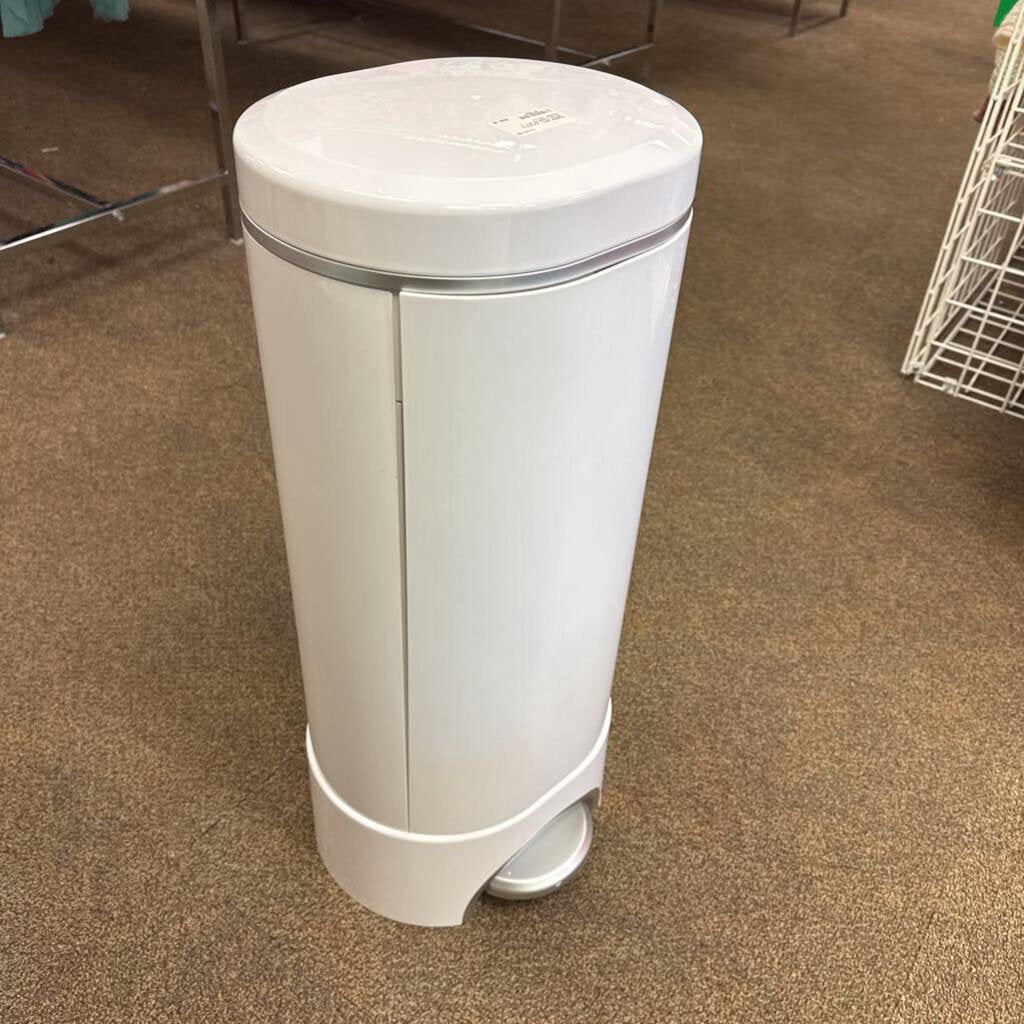 *Step Powered Arm & Hammer