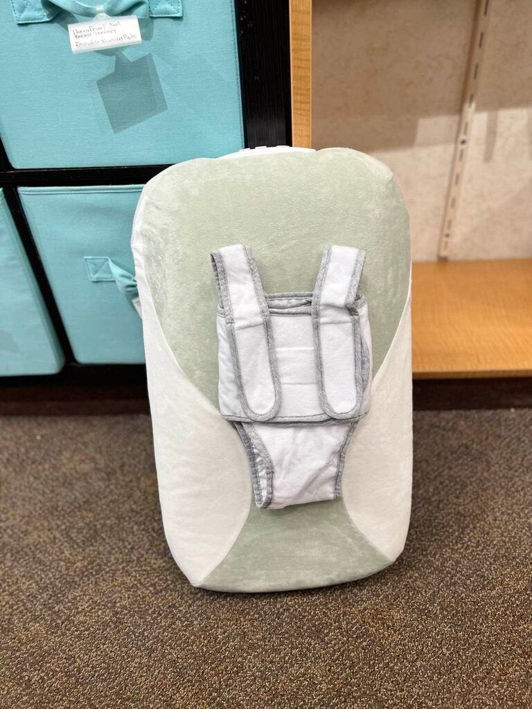 *Newborn Comfort Cushion