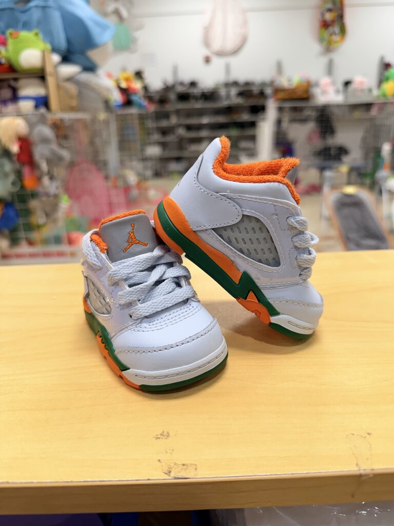 *5 Retro 'Miami Hurricanes'