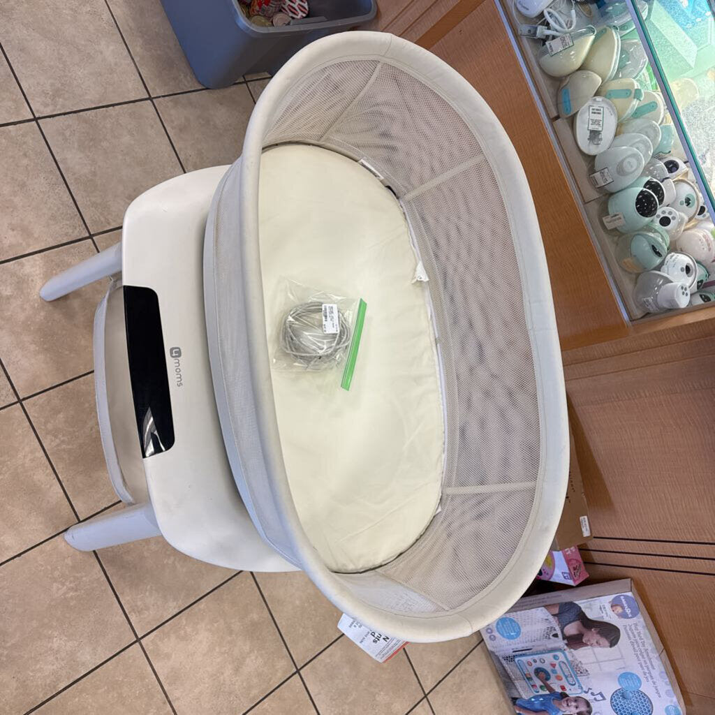 *MamaRoo Sleep Multimotion