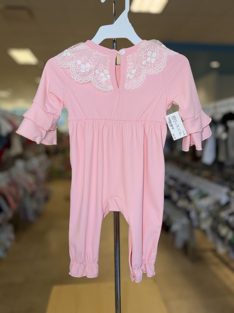 *Lace Collar w/bow