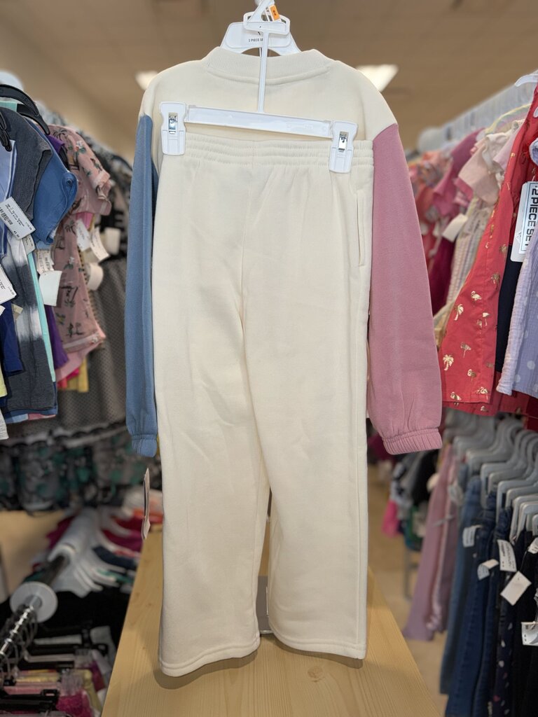 *NWT w/pocket
