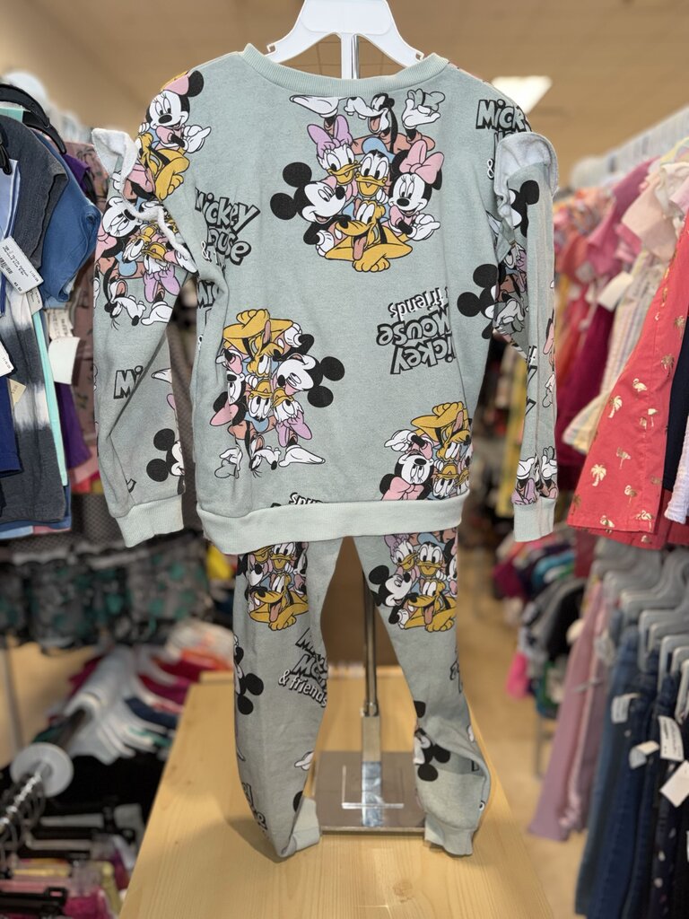 *Mickey Mouse & Friends