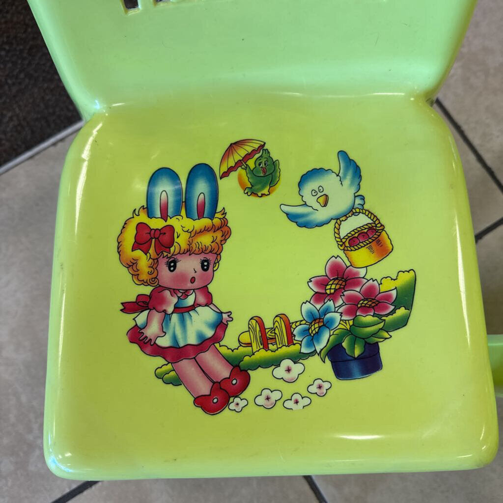 *Vintage Plastic Stacking Chairs