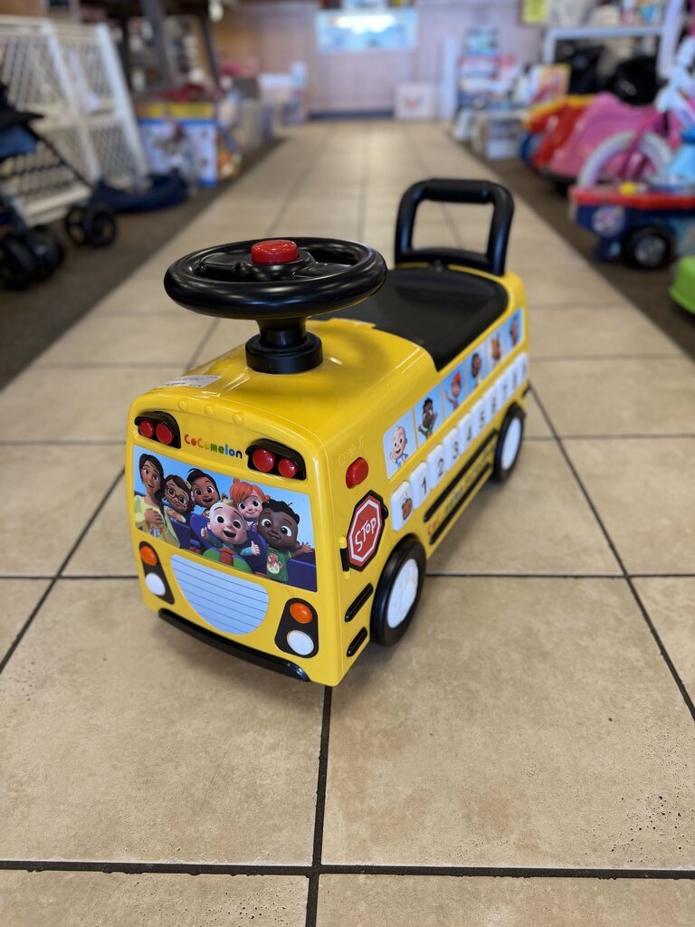*School Bus