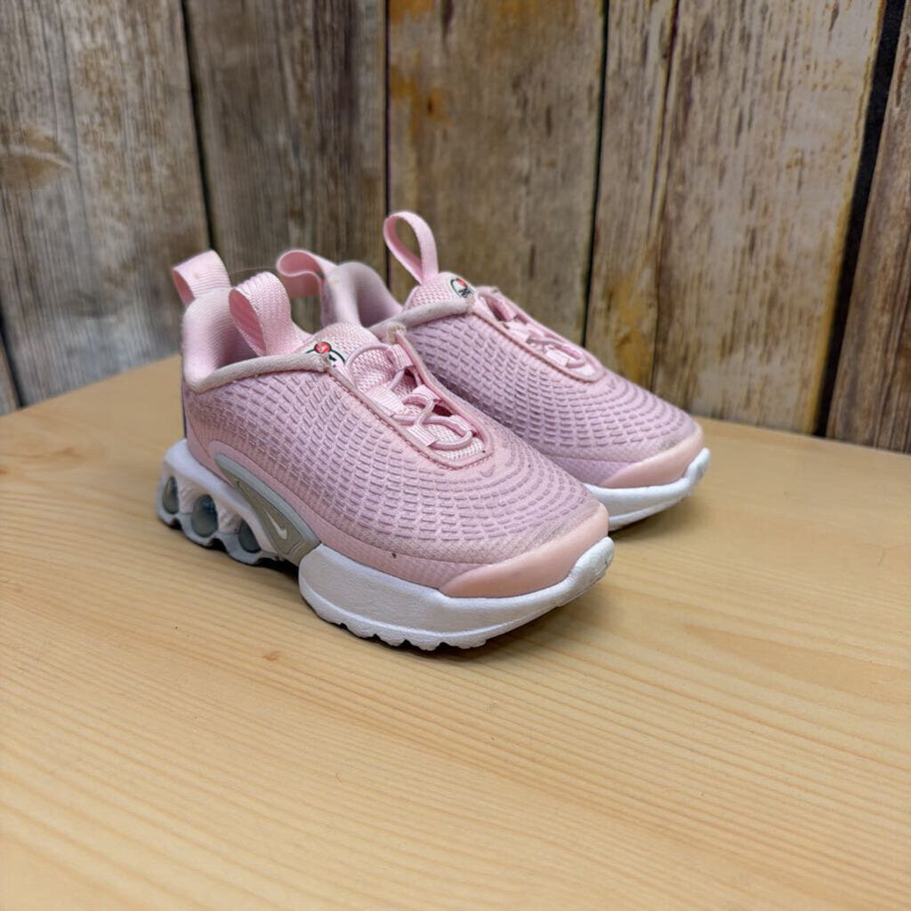 Air Max DN