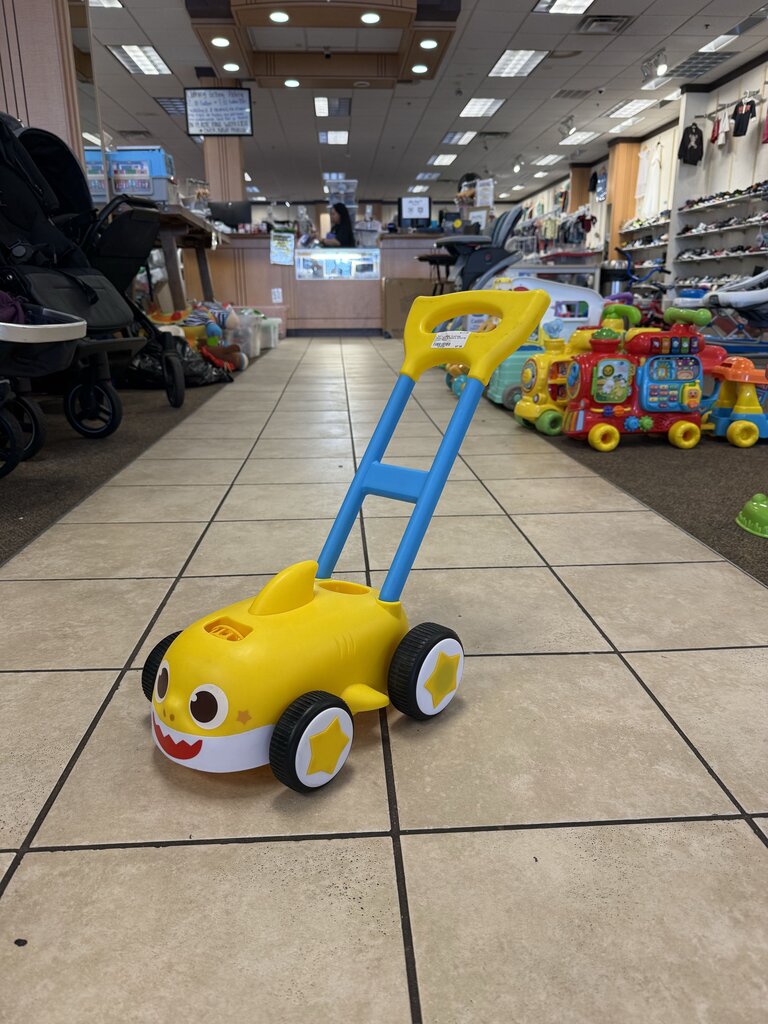 Baby Shark Bubble Blowing Lawn Mower