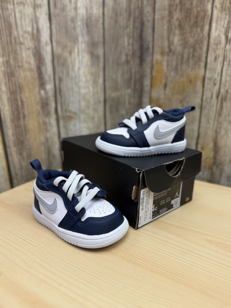 1 Low ALT 'White Midnight Navy Wolf Grey' w/ box