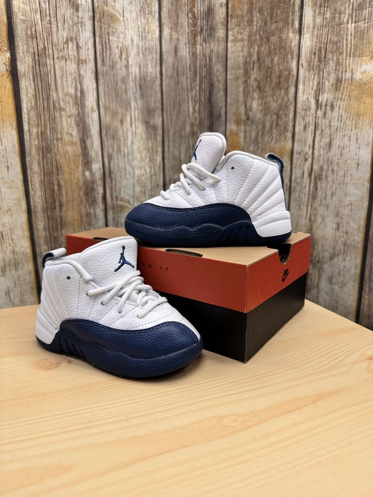 W/BOX Retro 12