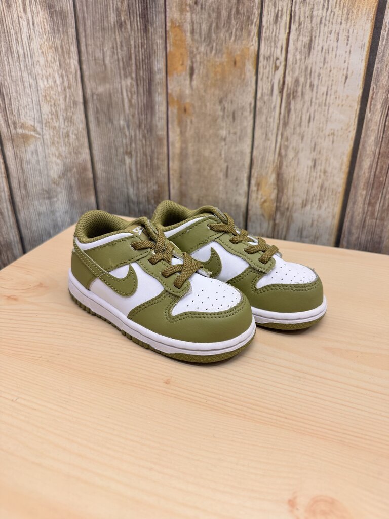 *Dunk Low