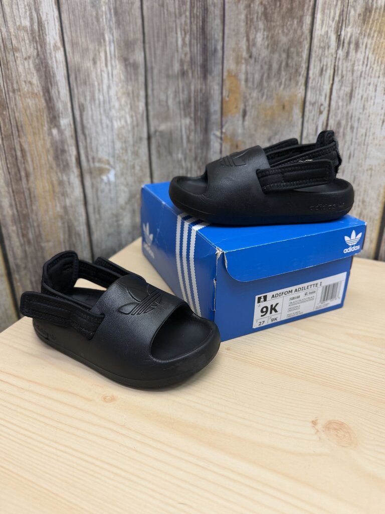 Adifom w/ box