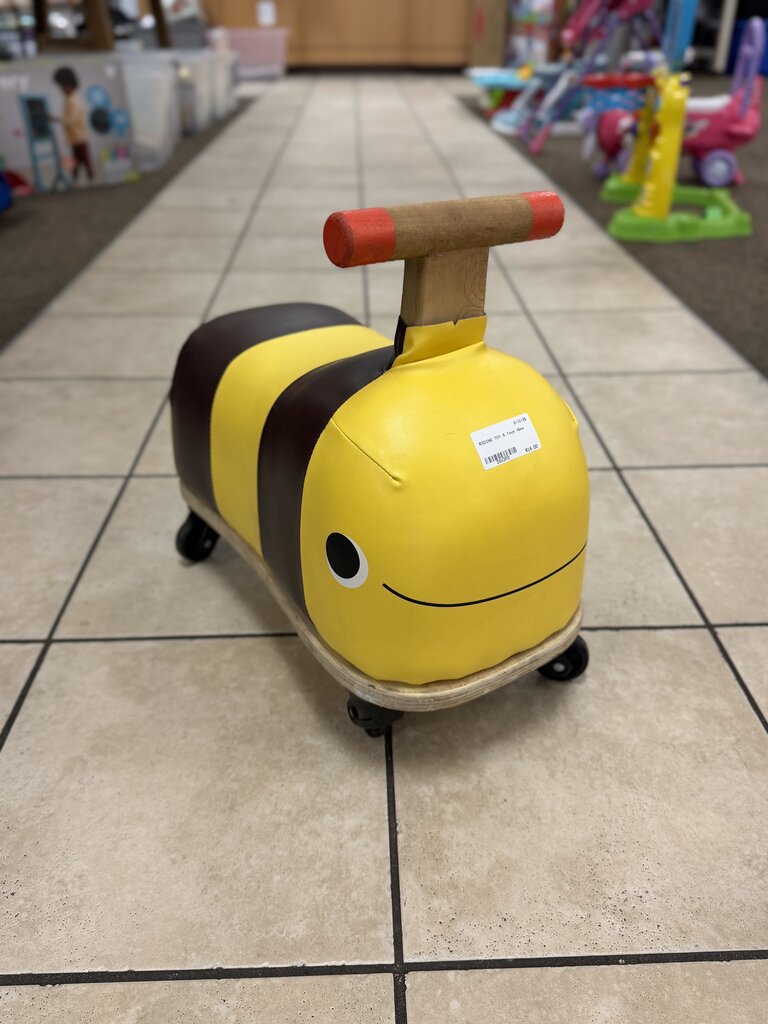 *Bee