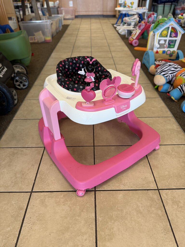 Ready, Set, Walk! DX Minnie Mouse