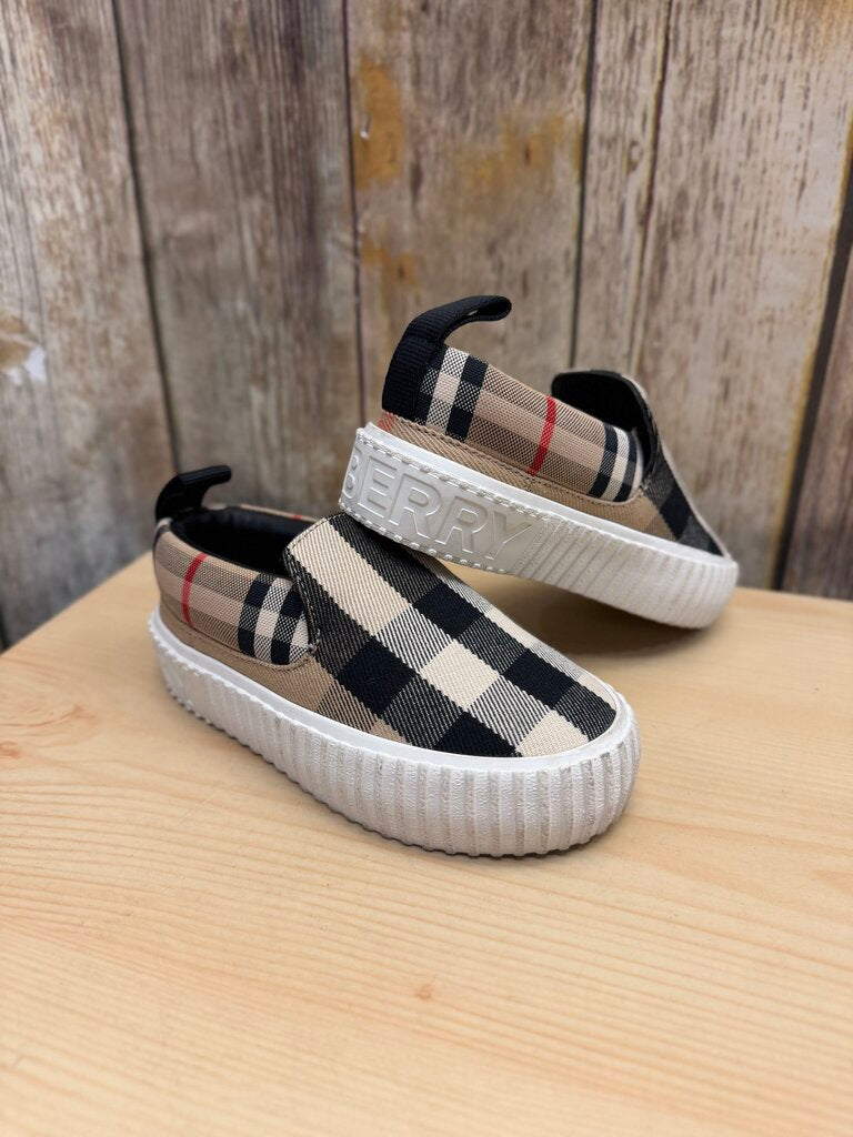 Andrew Check Slip on (No box)