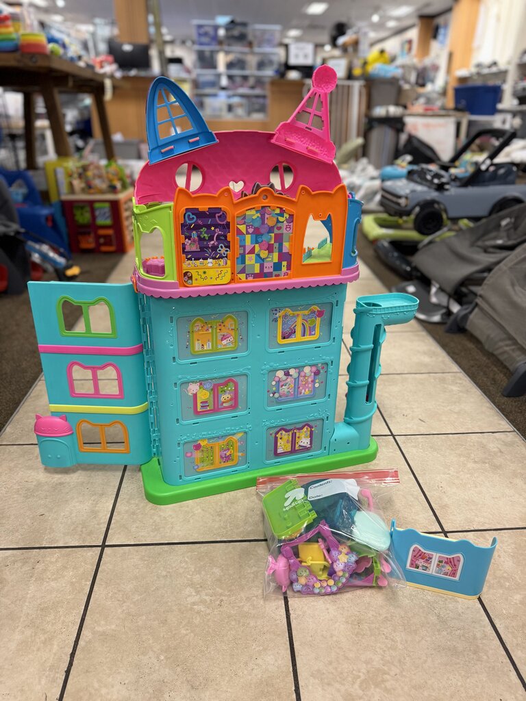 Gabby's Meow-mazing Dollhouse