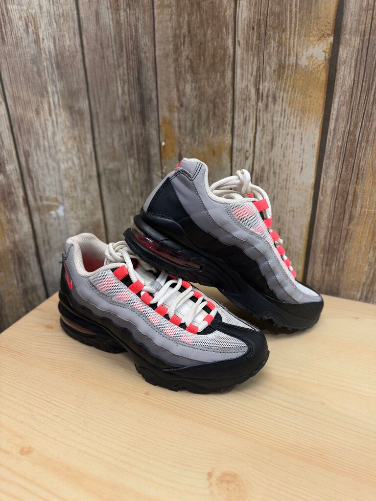 *NO BOX Solar Red