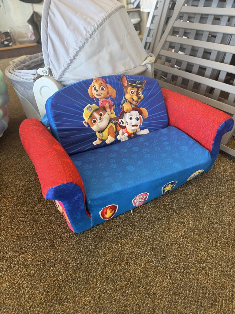 2-in-1 flip open foam sofa