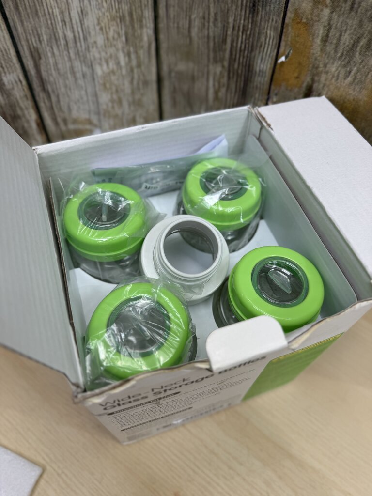 Wide-neck glass bottle 4 pk NEW