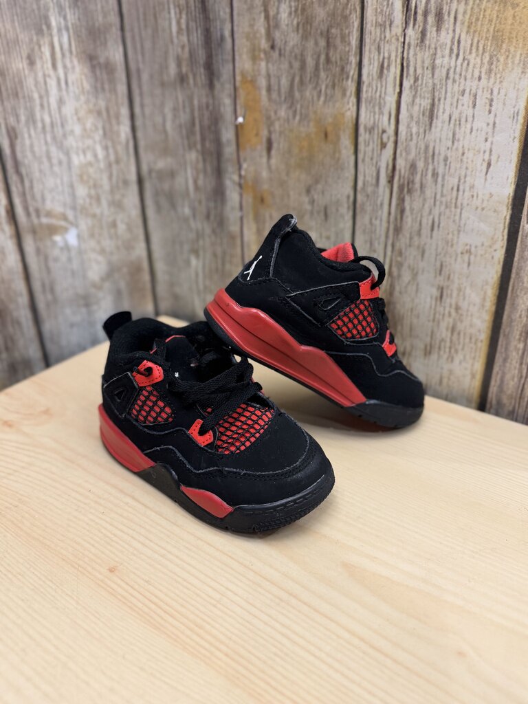 Retro 4 'Red Thunder'