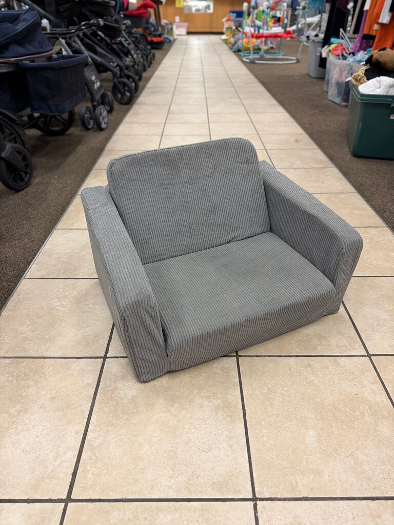 *Fold Out Sofa Couch