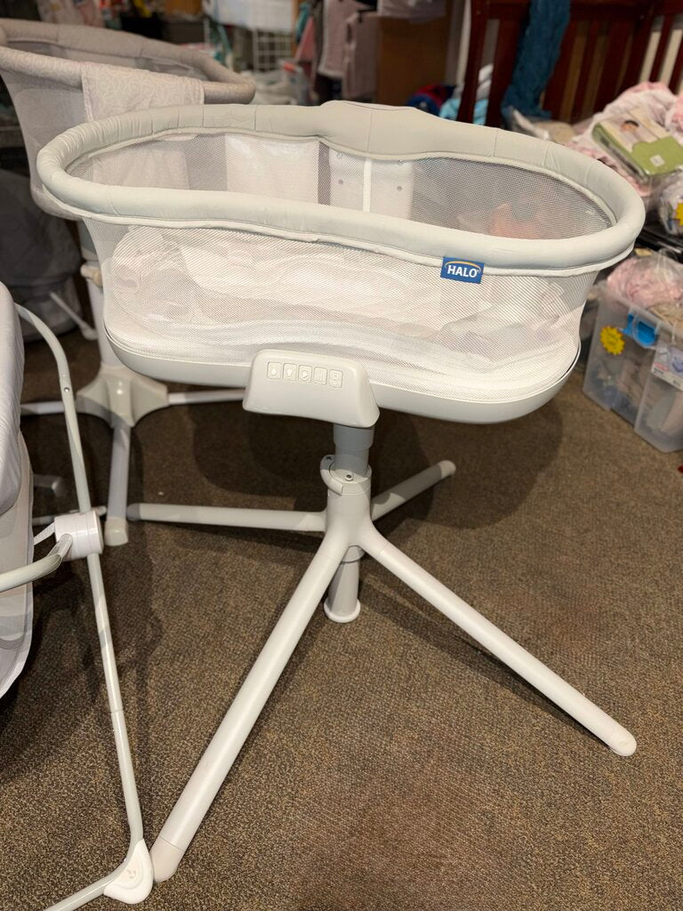 BassiNest Swivel Sleeper 3.0