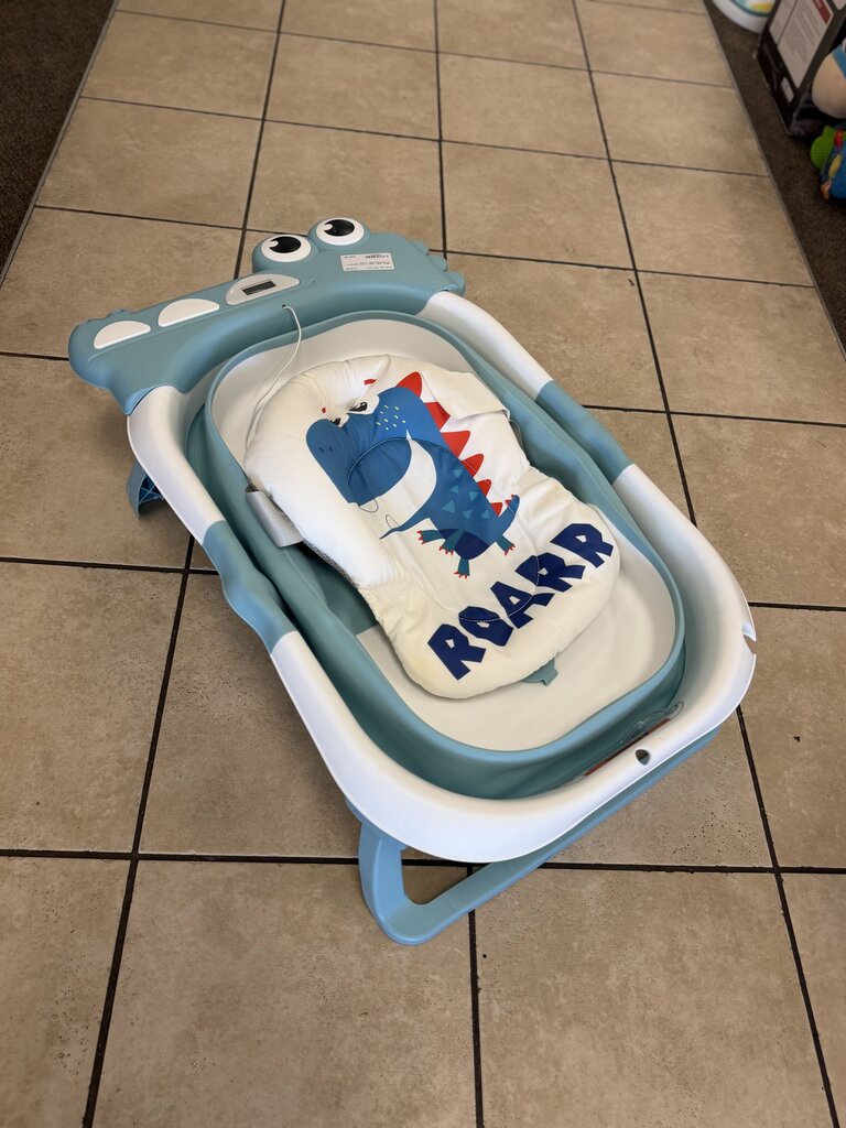 Collapsible w/thermometer