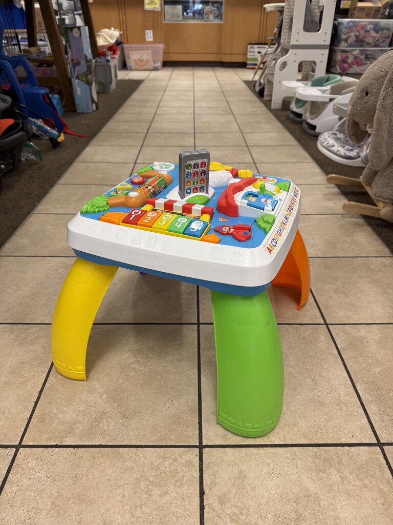 Laugh & Learn Around the Town Learning Table