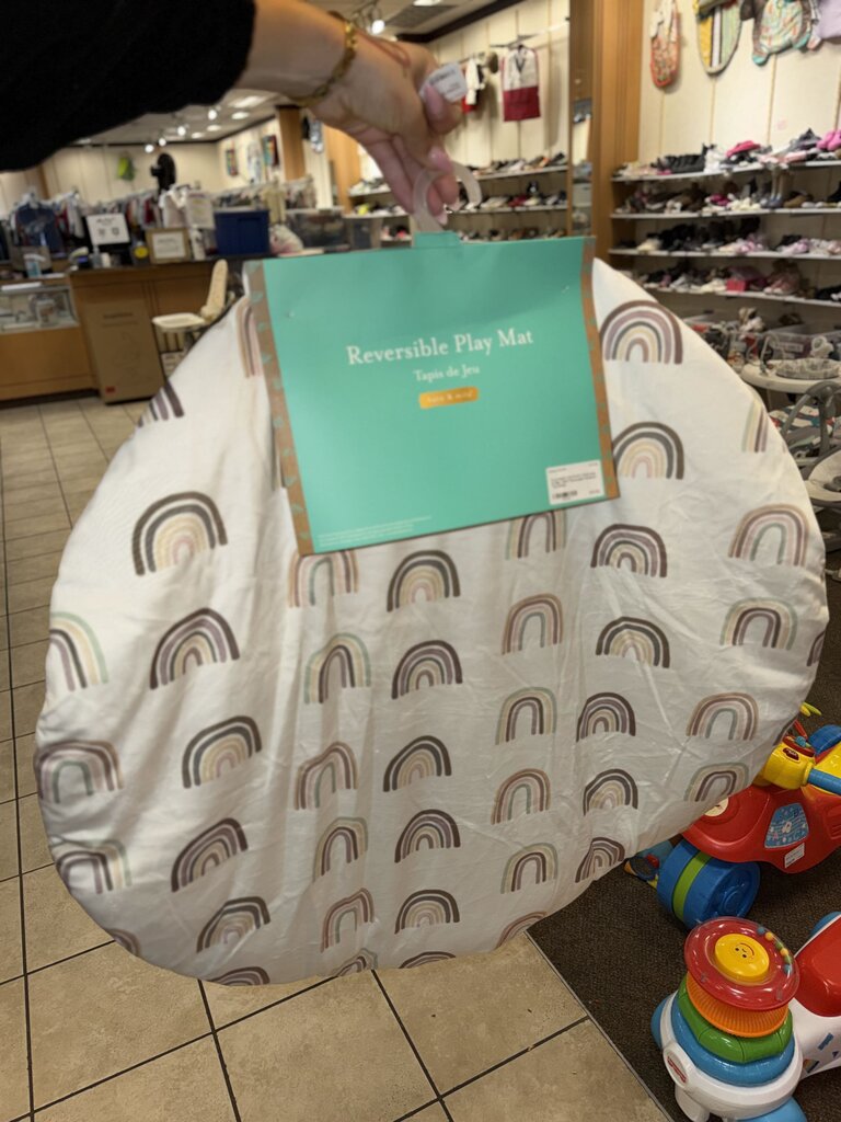 *NWT Reversible Rainbow