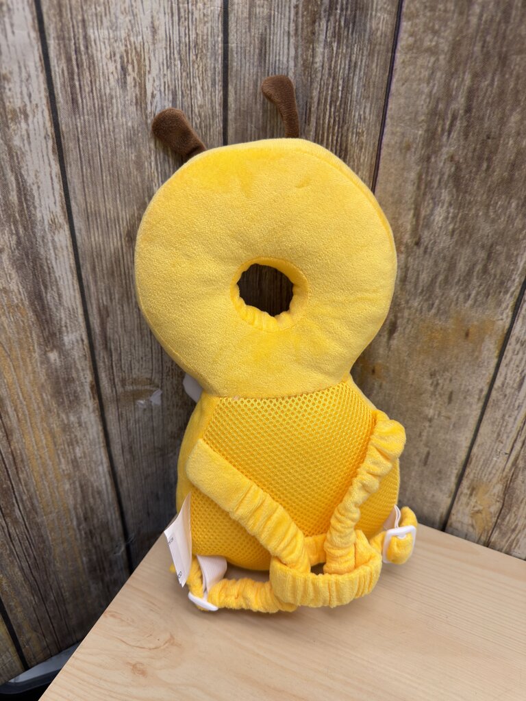 Bumblebee backpack head support