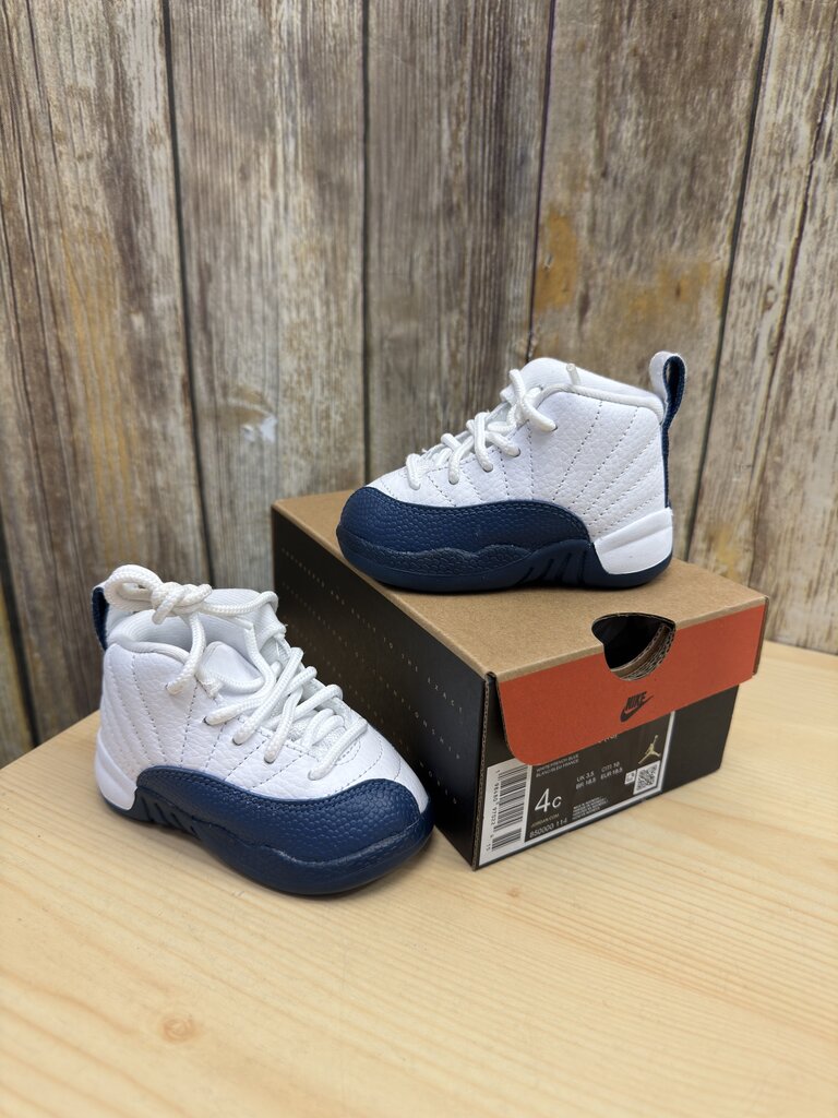 12 Retro French Blue (2025) (TD) w/ box