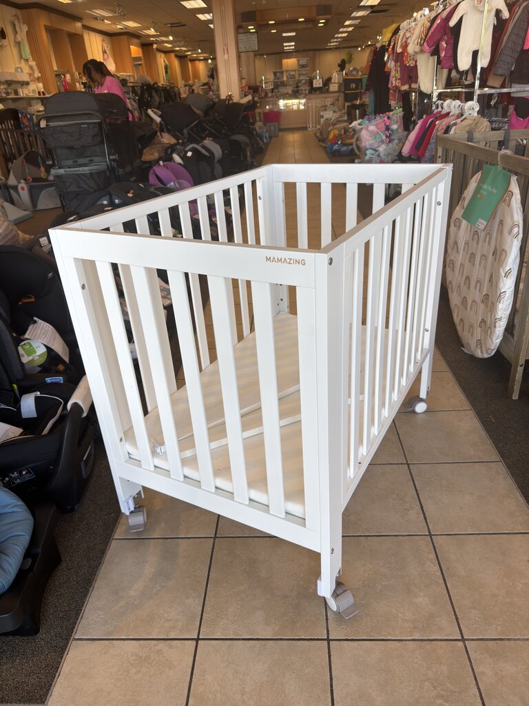 *Rolling Mini Crib