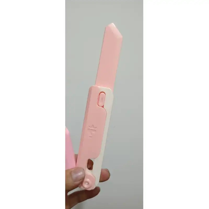 MEACAOFG 3D Printed Play Toy Knife Radish Butterfly Knife Straight Jump High-quality Gravity Mini Keychain Decompression Toy Gift Surprise toys